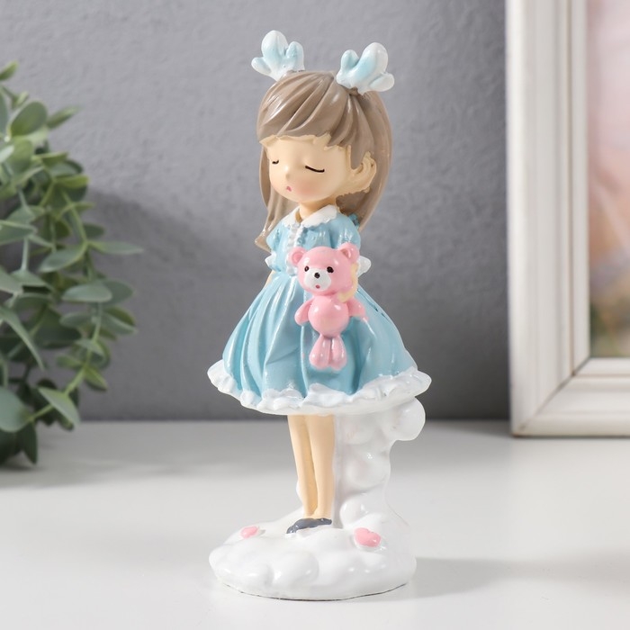 Сувенир полистоун "Девочка с оленьими рожками и мишкой в руках" МИКС 8х6,4х16,5 см