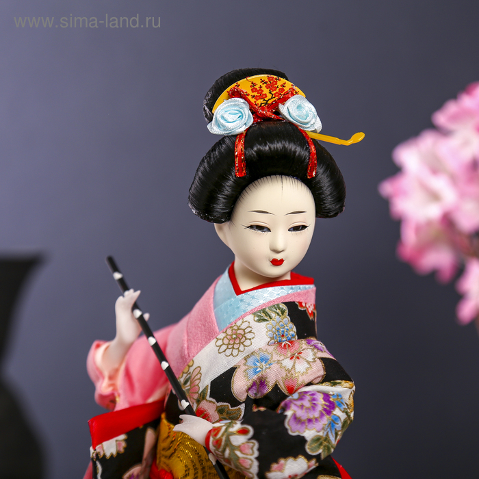 Кукла коллекционная Кукла коллекционная "Японка в цветочном кимоно с флейтой" 30х12,5х12,5 см