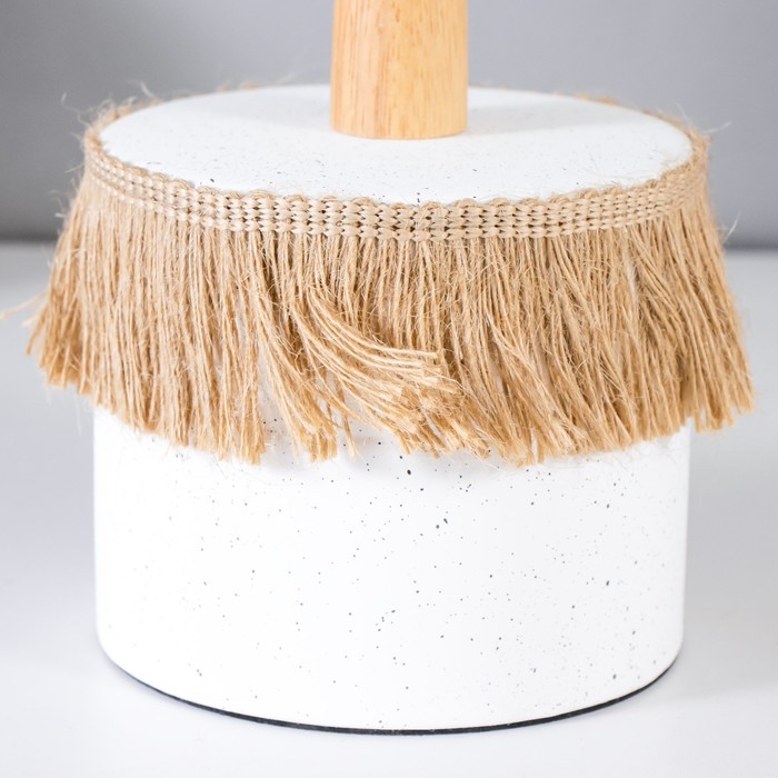 Настольная лампа Настольная лампа "Эстен" Е14 40Вт белый 19,5х19,5х32 см RISALUX