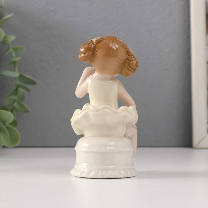 Сувенир керамика  Сувенир керамика "Малышка-балерина в жёлтом платье, на пуфике" 5,8х5,7х10 см