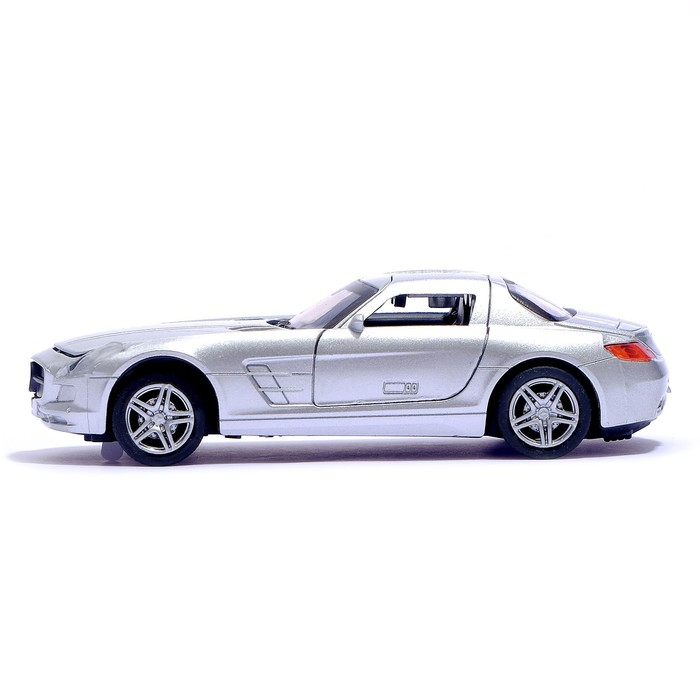 Машина металлическая «Премиум», инерционная, свет и звук, масштаб 1:30 Машина металлическая «Премиум», инерционная, свет и звук, масштаб 1:30