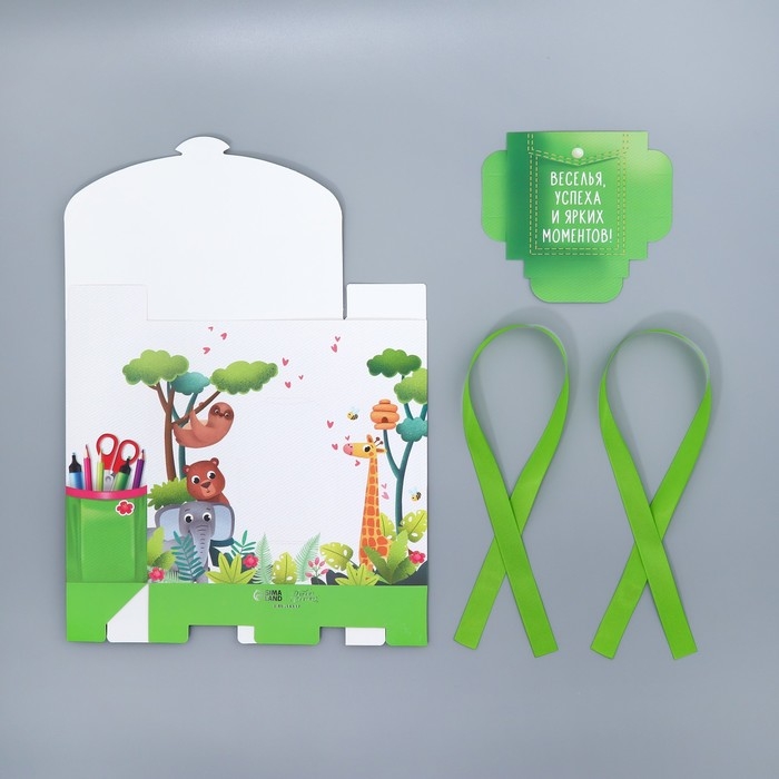 Коробка подарочная формовая, упаковка, «Приключения», 23.5 х 22 х 7 см Коробка подарочная формовая, упаковка, «Приключения», 23.5 х 22 х 7 см