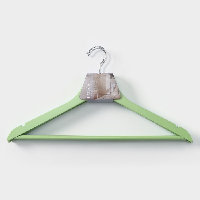 Плечики - вешалки для одежды LaDо́m Brillant, 44,5×23×1,2 см, 3 шт, деревянные, цвет фисташковый Плечики - вешалки для одежды LaDо́m Brillant, 44,5×23×1,2 см, 3 шт, деревянные, цвет фисташковый