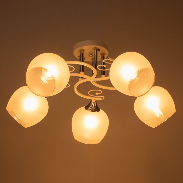 Люстра Люстра "Либи" 5х60Вт Е27 Белый 60х60х24см