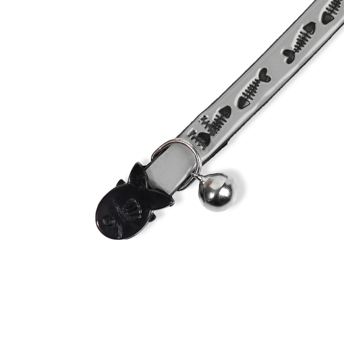 Ошейник кошачий со светоотражающим покрытием  Ошейник кошачий со светоотражающим покрытием "Рыбки", 30 х 1 см, серебристый