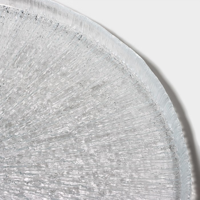 Блюдо стеклянное сервировочное с бортиком «Нуук», d=32 см Блюдо стеклянное сервировочное с бортиком «Нуук», d=32 см