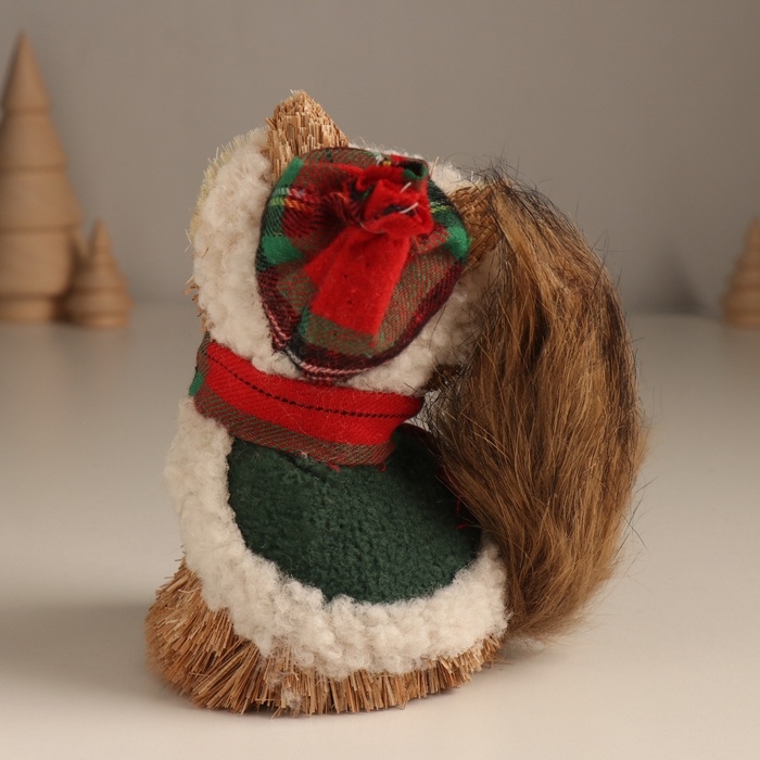 Декор Декор "Енотик в зимней одёжке" 8х13х14 см