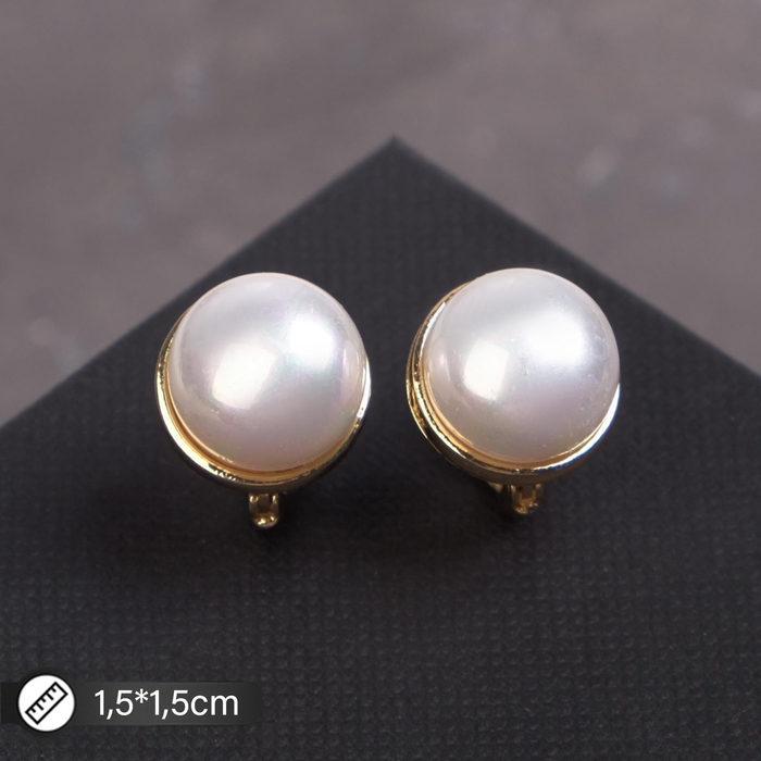 Серьги с жемчугом «Грейс» классика в огранке, цвет белый в золоте Серьги с жемчугом «Грейс» классика в огранке, цвет белый в золоте