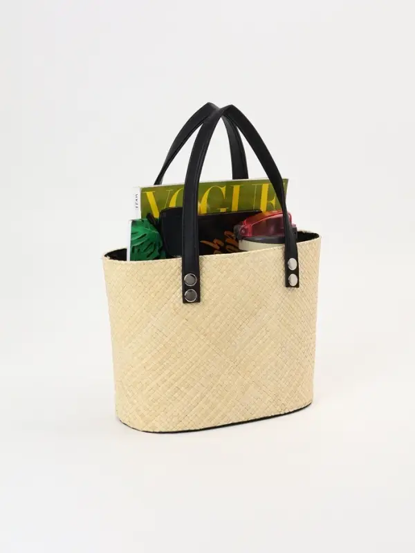 Сумка плетёная из пандана, 26&times;15&times;38 см, бежево-чёрная