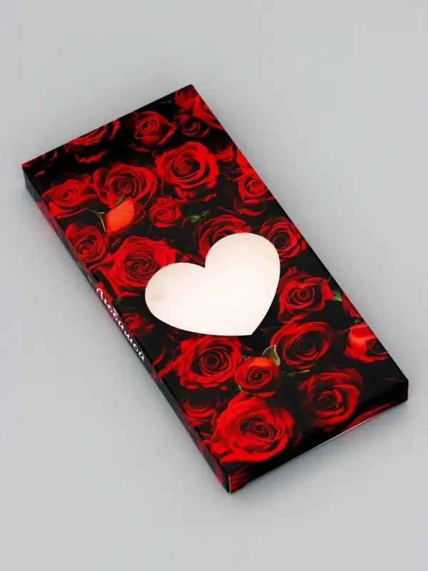 Подарочная коробка под плитку шоколада, с окном, «Сердце», 17.1×8×1.4 см Подарочная коробка под плитку шоколада, с окном, «Сердце», 17.1×8×1.4 см