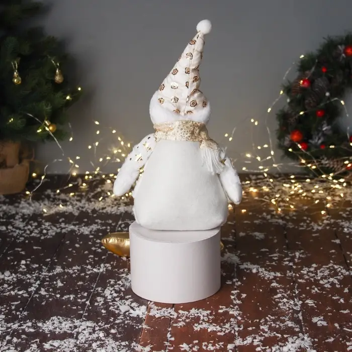 Игрушка мягкая &laquo;Снеговик в костюме со звёздами и в колпаке&raquo; 46&times;19 см, золотисто-белый
