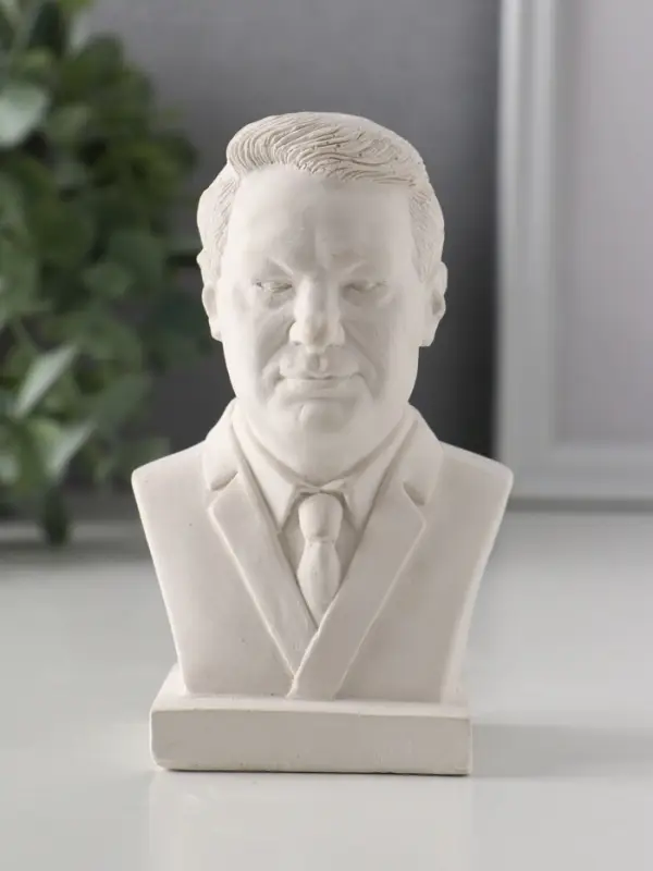 Бюст «Ельцин», 11×7×5 см, гипс Бюст «Ельцин», 11×7×5 см, гипс