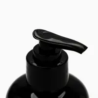 Гель для душа женский, 300 мл, аромат сандала и ванили, LA POETIQUE