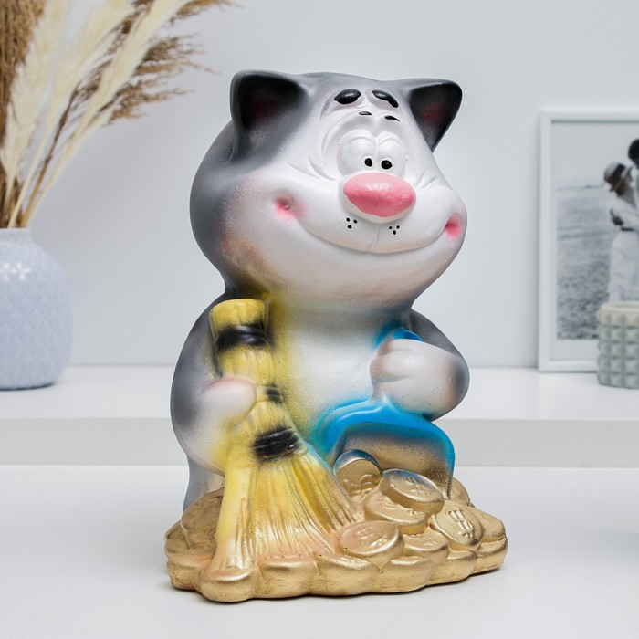 Копилка Копилка "Кот с веником" 14х15х23см