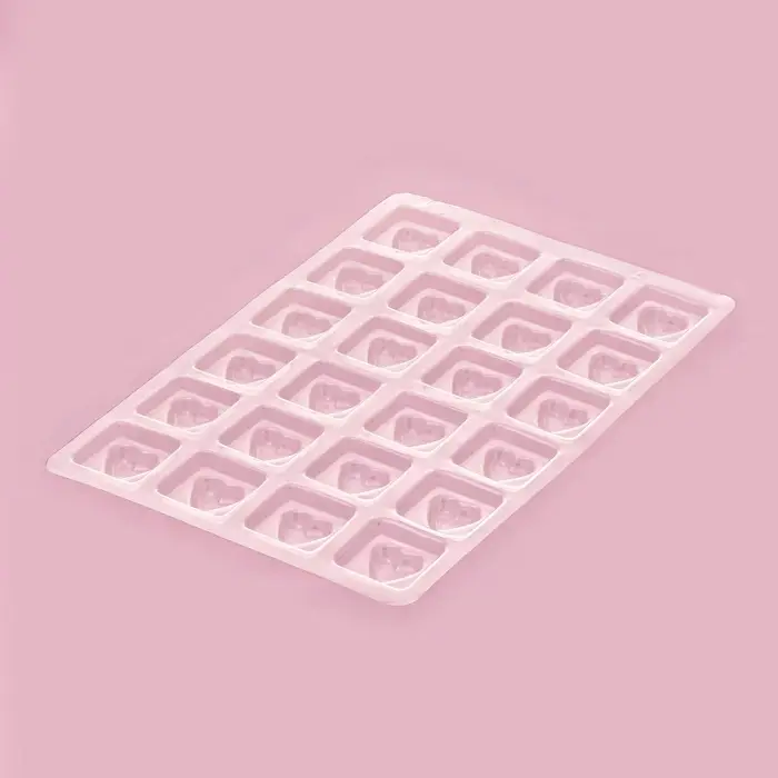 Форма для конфет и шоколада «Любовь», 27×18 см, 24 ячейки, цвет прозрачный