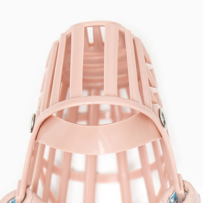 Намордник пластиковый №7 с ошейником из эко кожи ОМ 38 см ДН 14 см ОШ 55-72 см Намордник пластиковый №7 с ошейником из эко кожи ОМ 38 см ДН 14 см ОШ 55-72 см