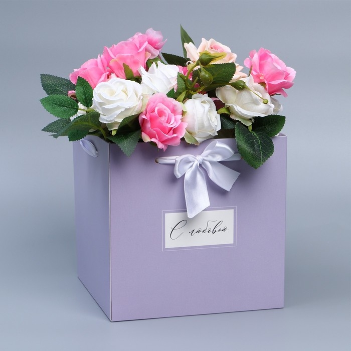 Коробка с лентами «С любовью», 19 × 19 × 19 см Коробка с лентами «С любовью», 19 × 19 × 19 см