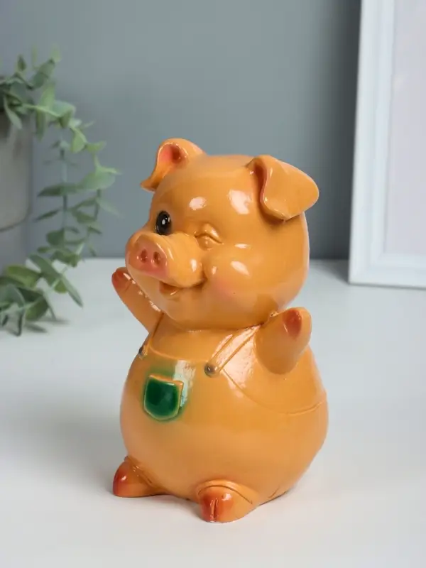 Копилка "Поросенок счастливый" 18 см, бежевый