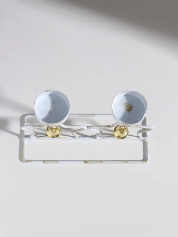 Подсвечник металл на 2 свечи  Подсвечник металл на 2 свечи "Две звезды" белый с патиной d=5 см 18,5х7,3х14,8 см