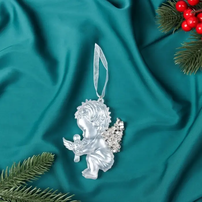 Ёлочная игрушка «Зимнее волшебство. Ангелочек с голубем» пластик, 10х7 см, белый Ёлочная игрушка «Зимнее волшебство. Ангелочек с голубем» пластик, 10х7 см, белый
