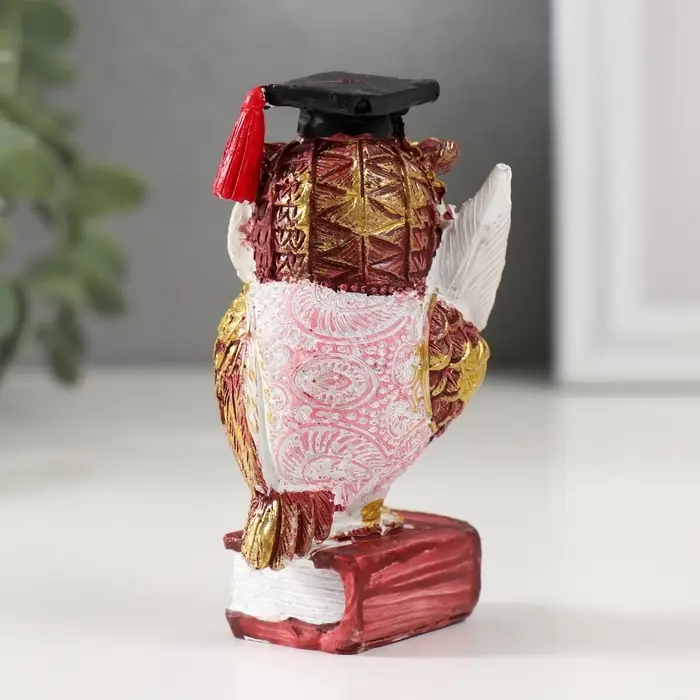 Фигурка полистоун &laquo;Ученый красный филин на книге&raquo;, 3.5&times;4.5&times;8.5 см, МИКС