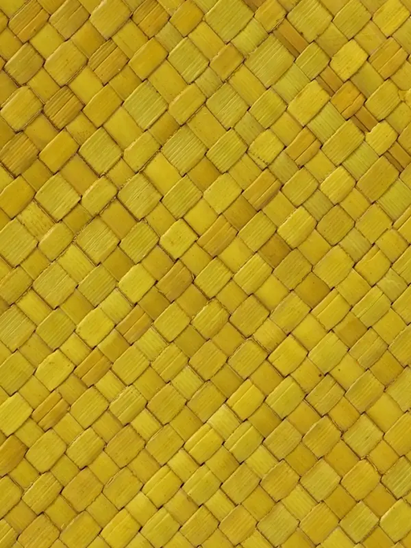Сумка плетёная на застёжке из пандана, 35&times;12&times;40 см, жёлтая
