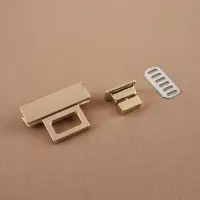 Застёжка для сумки, 3.9&times;2.6 см, цвет золотой
