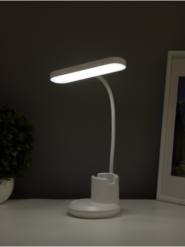 Светильник настольный «Первый» АКБ 800Ма USB Type-C 5Вт LED 3000-6000К сенсор 10х15,5х28см 1084105 Светильник настольный «Первый» АКБ 800Ма USB Type-C 5Вт LED 3000-6000К сенсор 10х15,5х28см 1084105