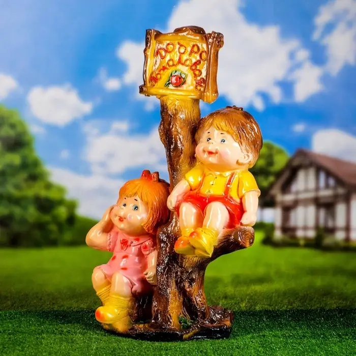 Садовая фигура из гипса &laquo;Мальчик и девочка на дереве&raquo;, 66&times;31&times;40 см, МИКС