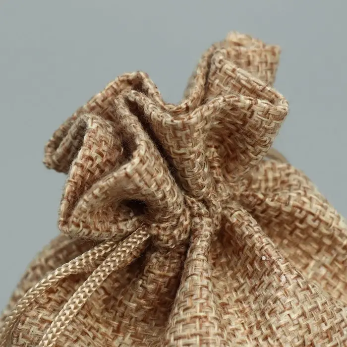 Мешочек подарочный с термонаклейкой «Уютная зима», 10 х 14 см +/- 1.5 см Мешочек подарочный с термонаклейкой «Уютная зима», 10 х 14 см +/- 1.5 см