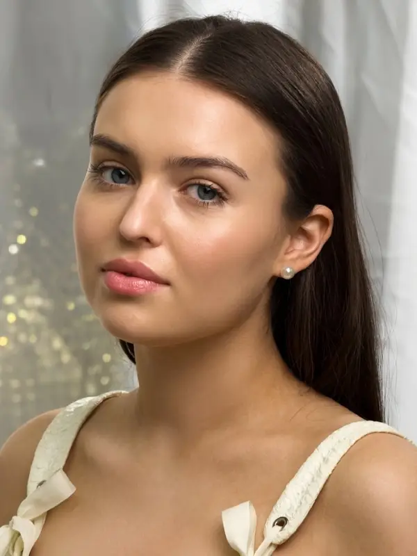 Серьги пусеты One year, 12 пар, цветочное ассорти, бело-розовые в золоте