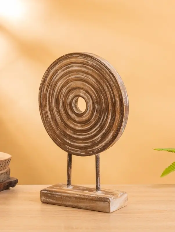 Сувенир на подставке «Кольцо», 23×8.5×36 см, дерево Сувенир на подставке «Кольцо», 23×8.5×36 см, дерево