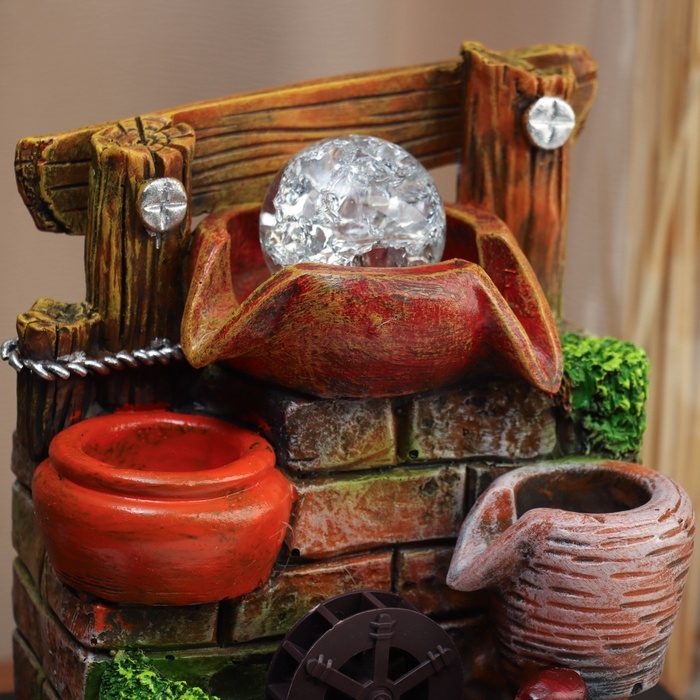 Фонтан Фонтан "Бочки у каменной стены с забором" 28х23 см (с подсветкой)