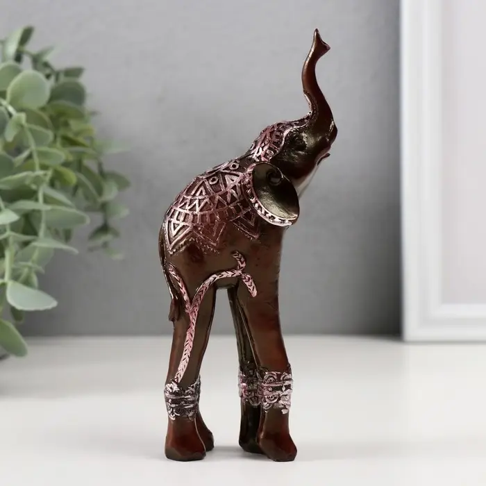 Сувенир полистоун Сувенир полистоун "Слон на длинных ногах, попона с серебристыми узорами" 15х6,5х4 см