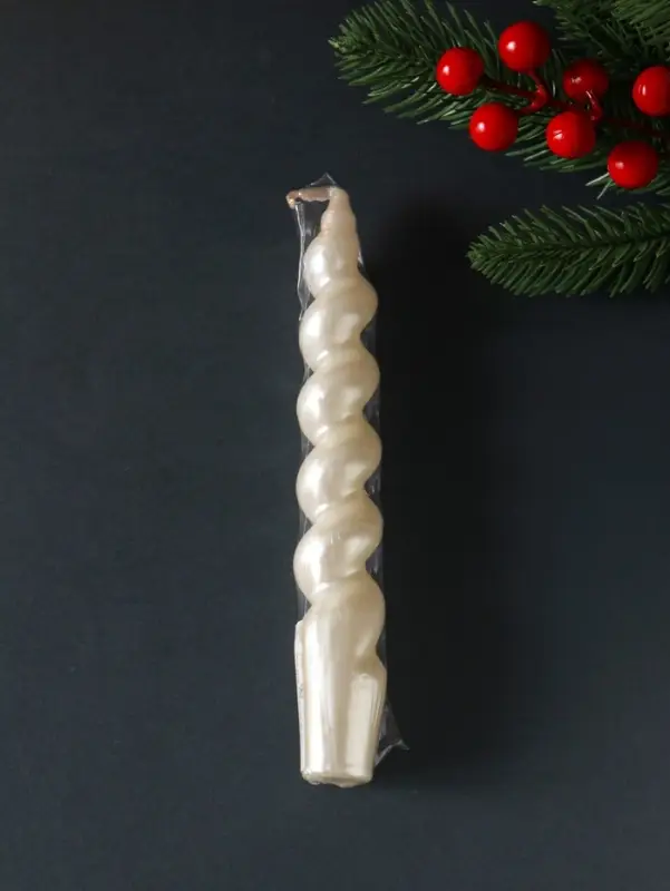 Свеча витая Свеча витая "LUXURY" 25*180 мм, лакированная, белая