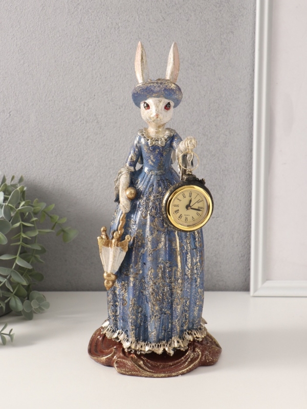 Сувенир полистоун с часами Сувенир полистоун с часами "Зайка в платье и шляпке с зонтиком" 15х15х34 см