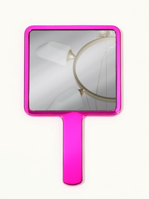 Зеркало с руч квад-т (1) б/увел ГАЛЬВАНИКА 16*9см пласт роз подвес QF Зеркало с руч квад-т (1) б/увел ГАЛЬВАНИКА 16*9см пласт роз подвес QF