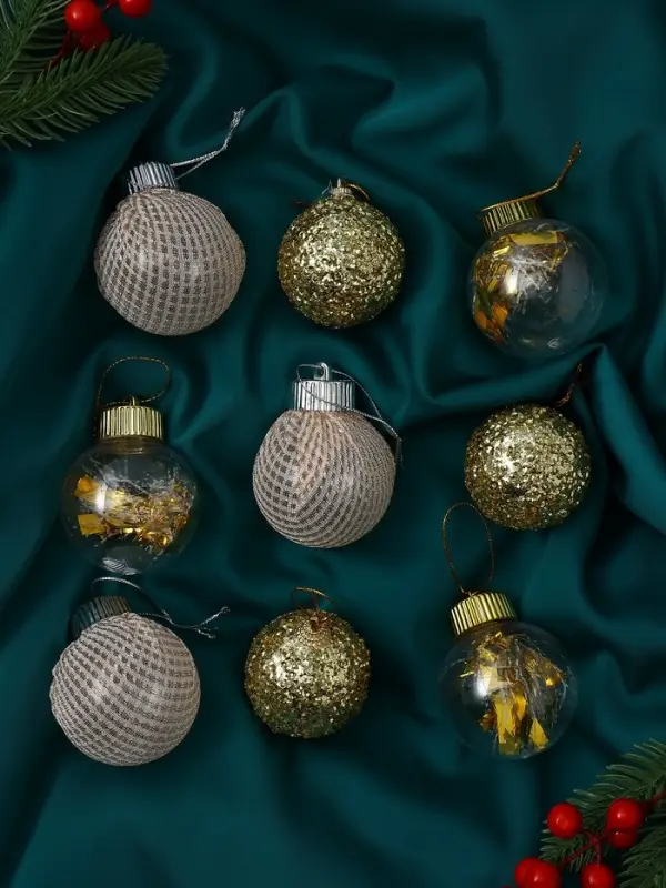 Набор шаров пластик d-6 см, 9 шт Набор шаров пластик d-6 см, 9 шт "Капризы зимы" золото