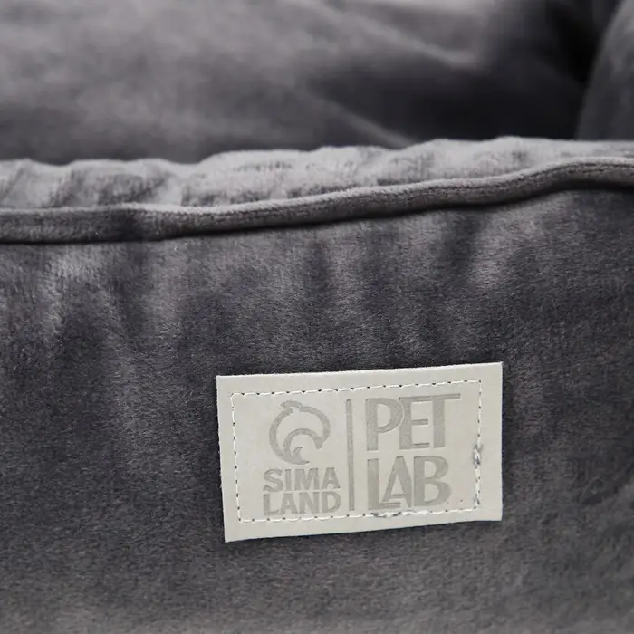 Лежанка для кошек и собак велюровая Pet Lab, 55 х 50 х 15 см, серая Лежанка для кошек и собак велюровая Pet Lab, 55 х 50 х 15 см, серая