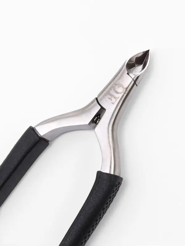 Кусачки педикюрные &laquo;Премиум&raquo;, скрытая пружина, 11.5 см, длина лезвия-6 мм, чёрные, серебристые