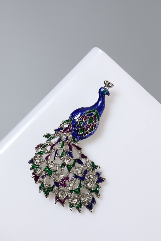 Брошь «Павлин роскошный»мини, цветная в серебре Брошь «Павлин роскошный»мини, цветная в серебре