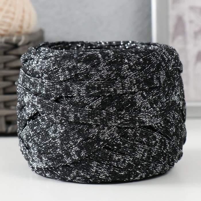 Трикотажная пряжа "Риббон" с люрексом 85м/170&plusmn;5 гр (Черный, люрекс: Серебро)