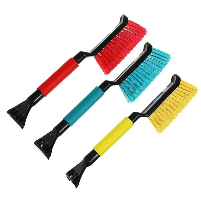 Щетка сметка, со скребком, Black&Blue, ВВ1004, мягкая ручка, 42 см, МИКС Щетка сметка, со скребком, Black&Blue, ВВ1004, мягкая ручка, 42 см, МИКС