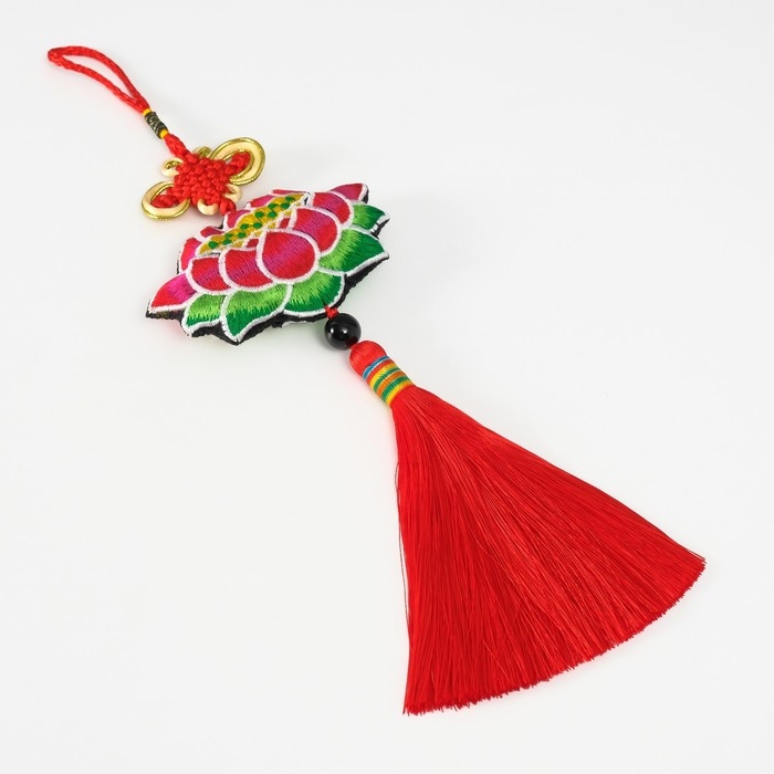 Подвеска текстиль Подвеска текстиль "Лотос" красная 2х10х29 см