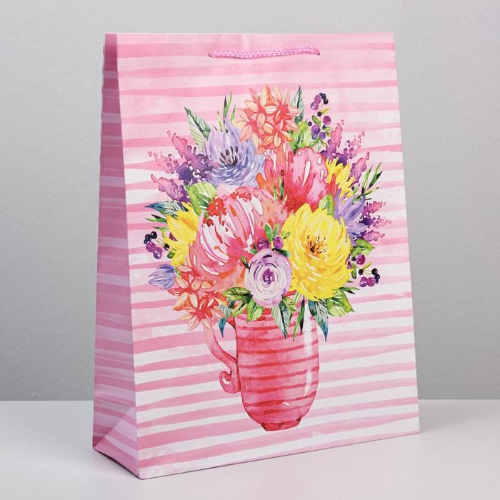 Пакет подарочный ламинированный, упаковка, «With Love», L 28 х 38 х 9 см Пакет подарочный ламинированный, упаковка, «With Love», L 28 х 38 х 9 см