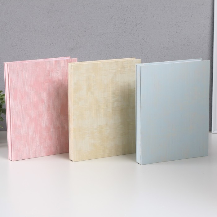 Фотоальбом на 200 фото 10х15 см Фотоальбом на 200 фото 10х15 см "Букетик в рамке" в коробке МИКС 4,5х20,5х26,5 см