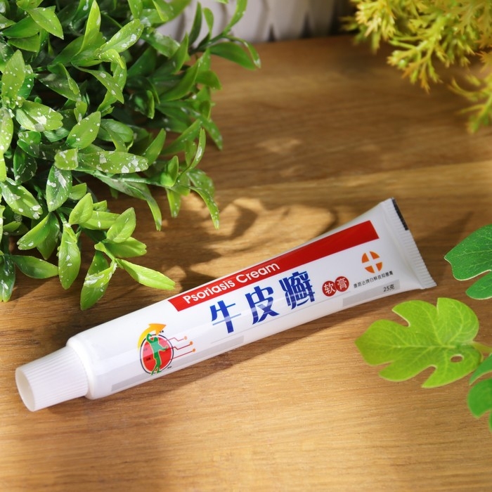 Китайская мазь от псориаза, 25 гр Китайская мазь от псориаза, 25 гр