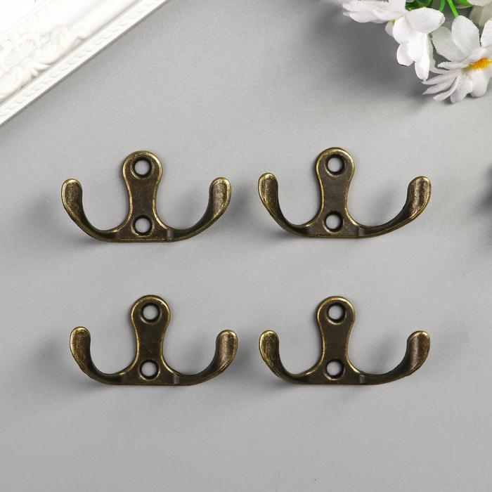 Крючок металл двойной (набор 4 шт) бронза 4,5х3 см Крючок металл двойной (набор 4 шт) бронза 4,5х3 см