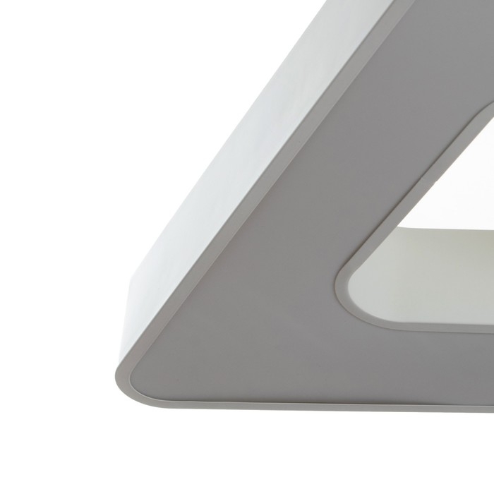 Люстра Люстра "Треугольник" LED 36Вт 4000К белый 60х46х70 см BayerLux