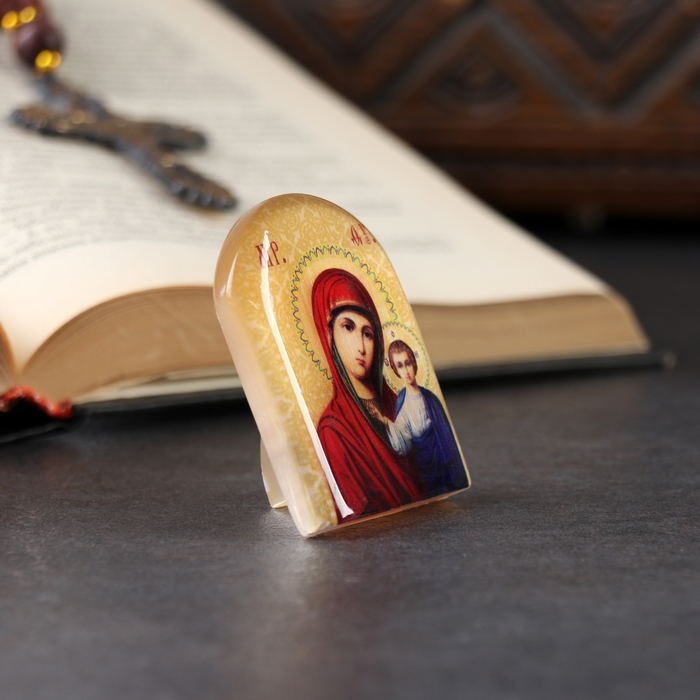 Икона  Икона "Богоматерь Казанская", селенит